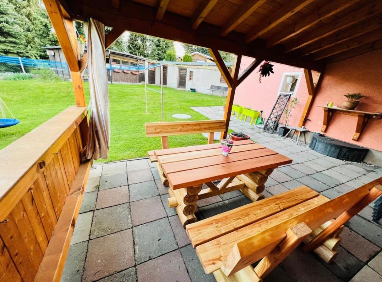 Gemuetliche Wohnung In Gruenhainichen Erzgebirge Grunhainichen المظهر الخارجي الصورة